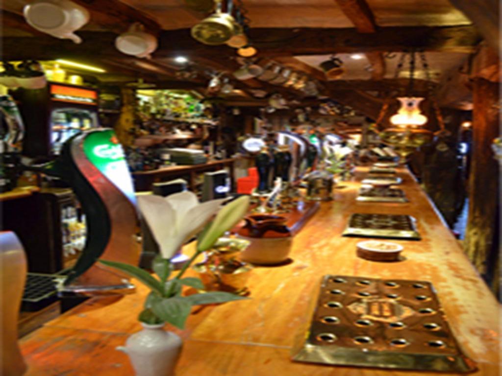 The King William IV Bed & Breakfast Royston Dış mekan fotoğraf