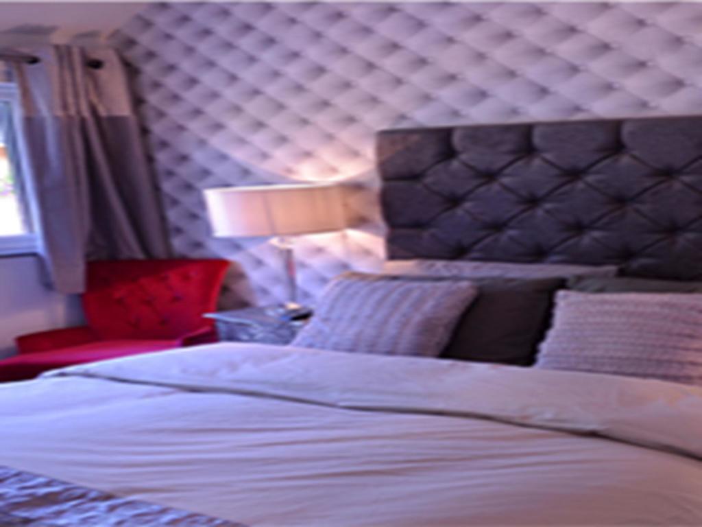 The King William IV Bed & Breakfast Royston Oda fotoğraf